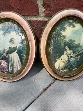Pair of Oval Pink-Gold Framed Vintage Prints Italy
